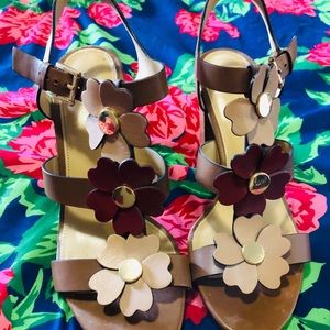 Micheal Kors Flower Sandal Wedge Heel🌼